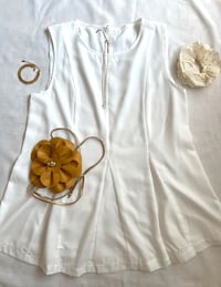 Image 2 of Minimalist Linen Blouse, Sleeveless 