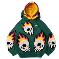 Image 2 of Burning skull green ( L )