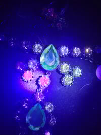 Image 2 of Vintage Necklace