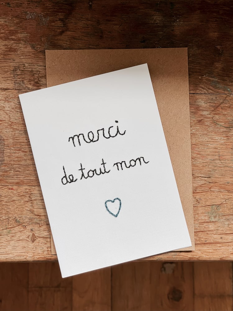 Image of Carte brodée - Merci de tout mon cœur bleu ou rose - Cadeau fin d’année maîtresse 