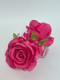 Image 1 of pink rose claw