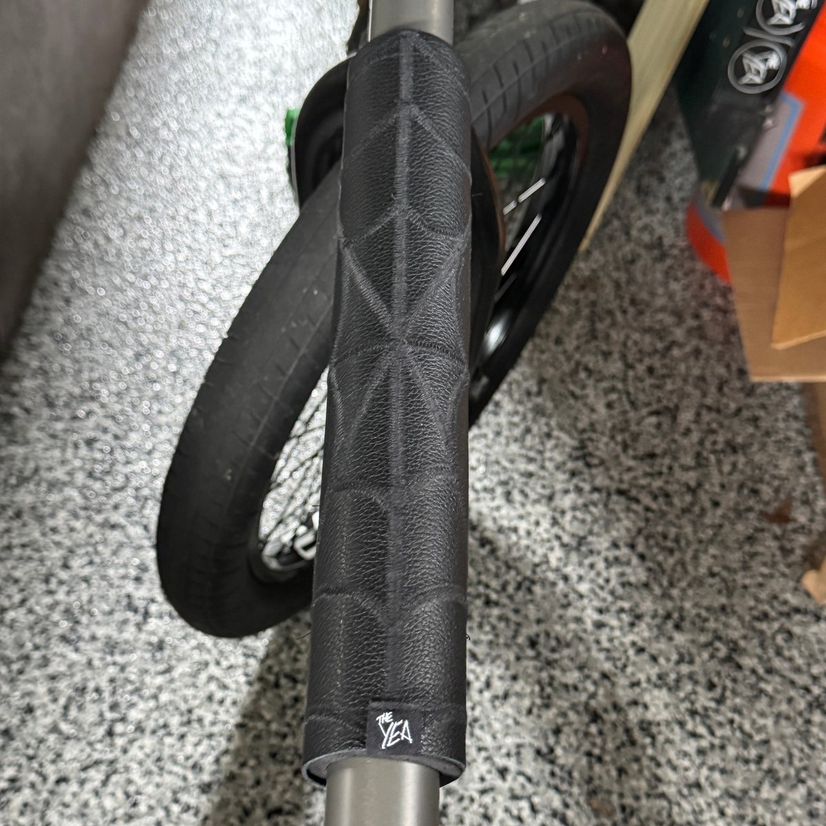 Image of Black Leather Black Web Top Tube Pad
