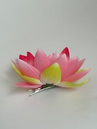 Image 2 of lotus clip