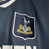 Image 7 of Retro Tottenham Hotspur 94-95 Away