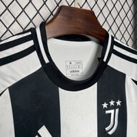 Image 8 of Juventus 24-25 Home