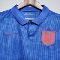 Image 4 of Retro Englad Away 2020