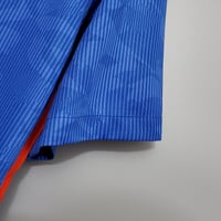 Image 5 of Retro Englad Away 2020