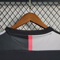 Image 3 of Retro Juventus Home 19-20
