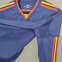 Image 6 of Retro Spain Long Sleeve Away 2010 Final