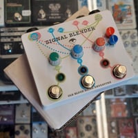 Old Blood Noise Signal Blender