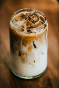 16 oz Espresso Oat Latte