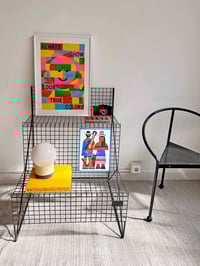 Image 3 of //VENDIDO//  MUEBLE EXPOSITOR VINTAGE DE REJILLA METÁLICA, AÑOS 80