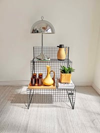 Image 1 of //VENDIDO//  MUEBLE EXPOSITOR VINTAGE DE REJILLA METÁLICA, AÑOS 80