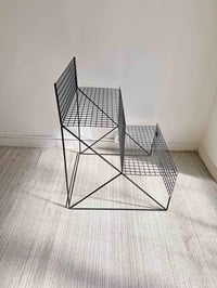 Image 5 of //VENDIDO//  MUEBLE EXPOSITOR VINTAGE DE REJILLA METÁLICA, AÑOS 80