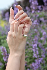 Image 2 of Pinky Coeur