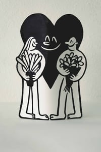 Image 2 of Maria Milenko's paper vase