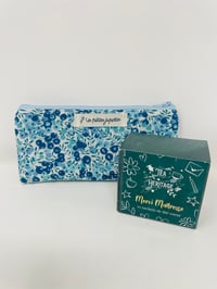 Image 5 of *CADEAU* La jolie pochette à lunettes et sa boite de thé