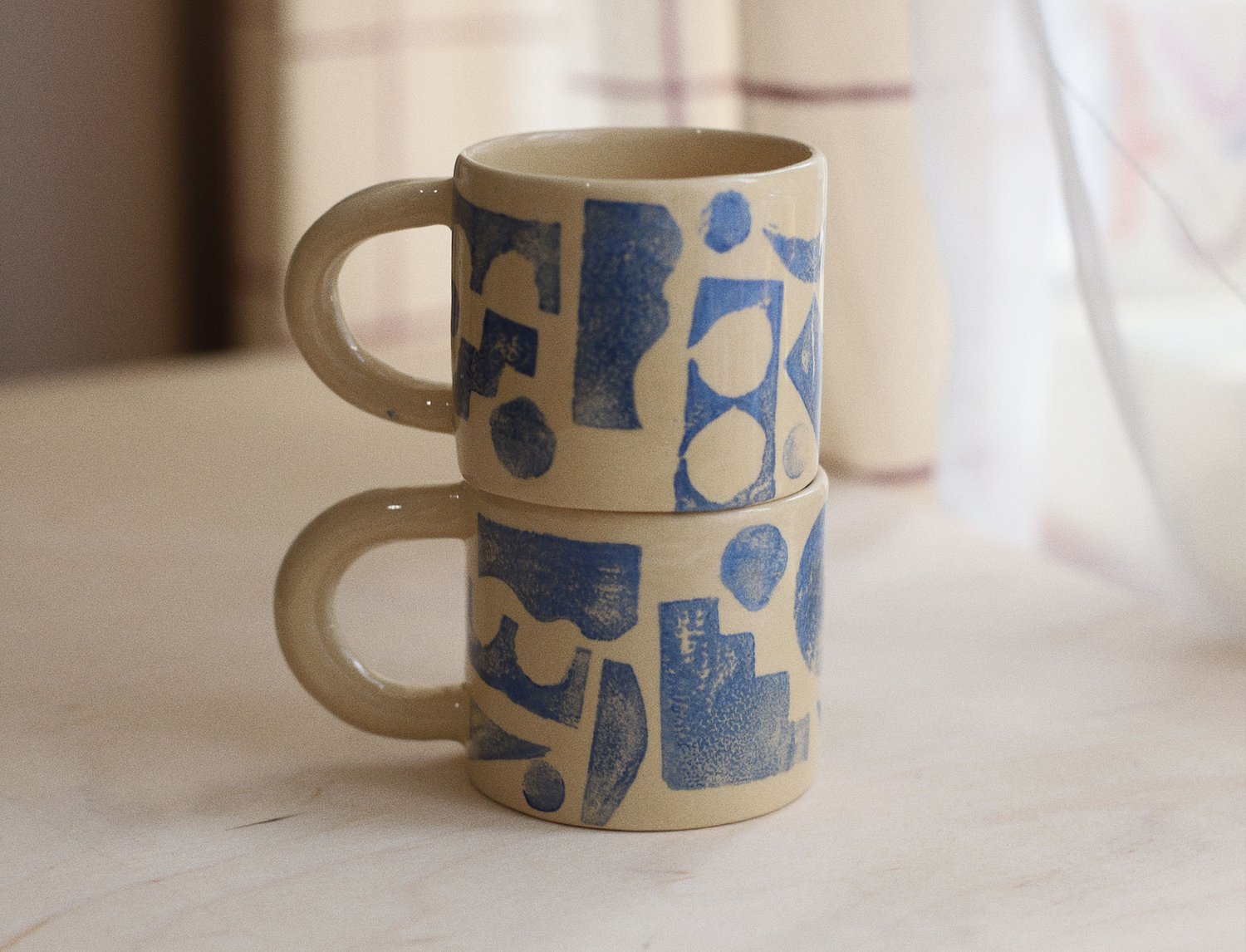 Image of BLUE SHAPES CLASSIC MUG