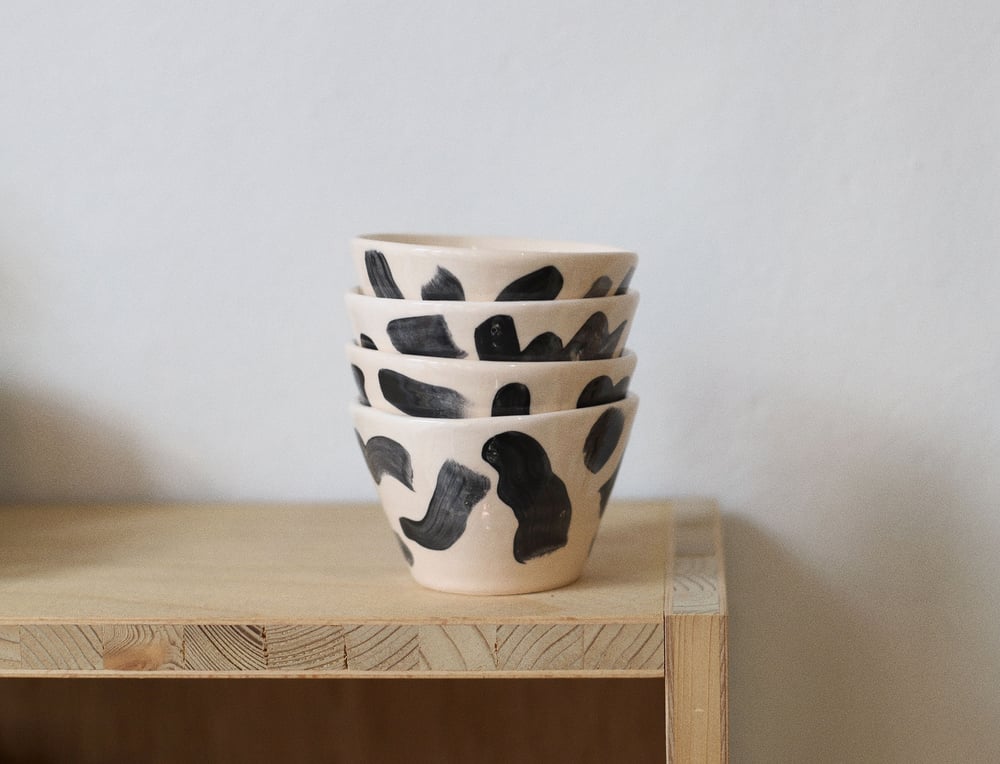 Image of BLACK STROKES CUP