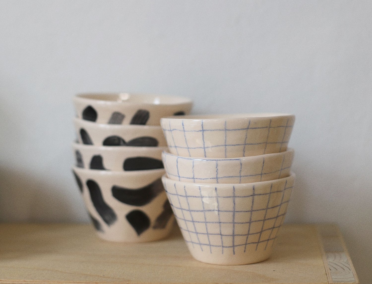 Image of BLUE GRID CUP