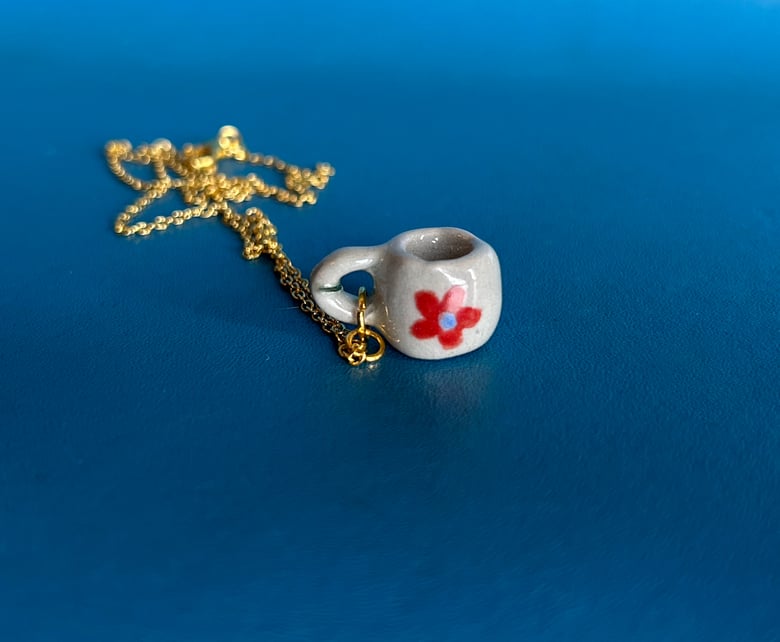 Image of Porcelain Mug Necklace - Flower