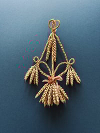Image 5 of Chalgrove Favour