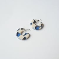 Image 4 of *NEW* Ocean Checker Super Mini Hoop Earrings