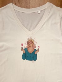 Image 7 of TEE-SHIRT écru col V "UN JOUR APRES L'AUTRE" - COLLAB' MATHOU