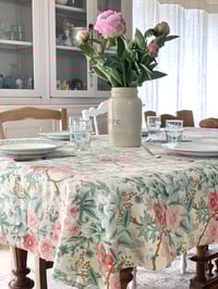 Image 5 of Nappe à fleurs 