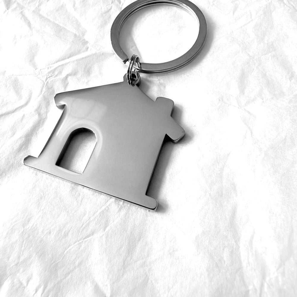 Image of House Shape Silver Tone Steel Keychain Blanks for Laser Engraving - 5 in Pack
