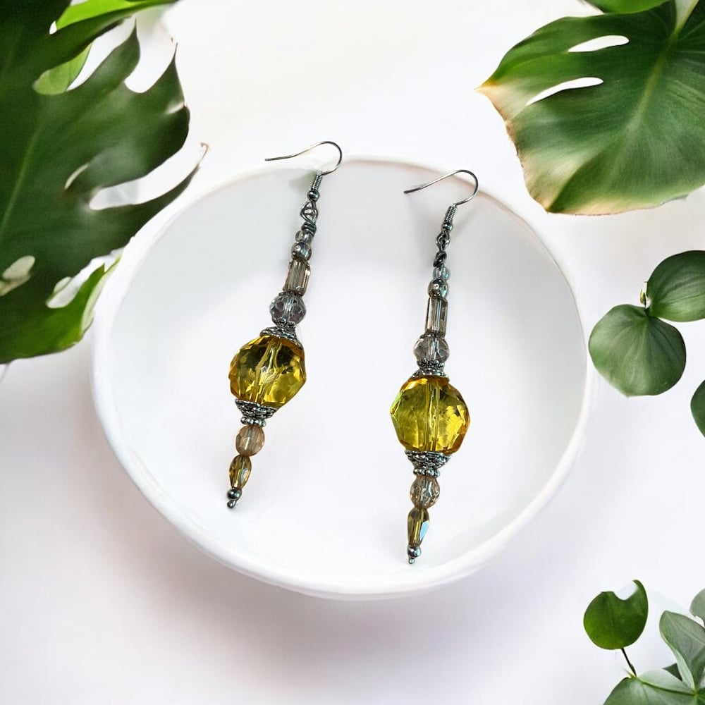 Image of Yellow Dangle Earring