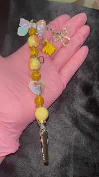 Image 1 of ✨pom pom clip✨