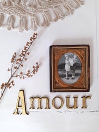 Image 1 of Mot “Amour“