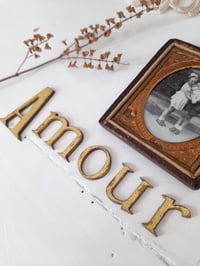 Image 2 of Mot “Amour“