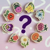 Image 1 of Lovely Flowers - Mystery Magnets