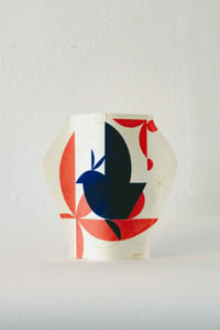 Image 2 of Calvin Sprague's paper vase