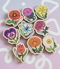 Image 3 of Full Set - Lovely Flowers - Wood Magnets