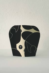 Image 3 of Jérôme Masi's paper vase
