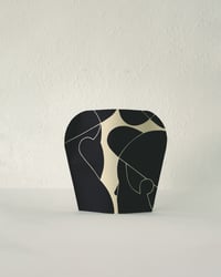 Image 1 of Jérôme Masi's paper vase