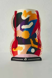 Image 2 of Saturn's paper vase