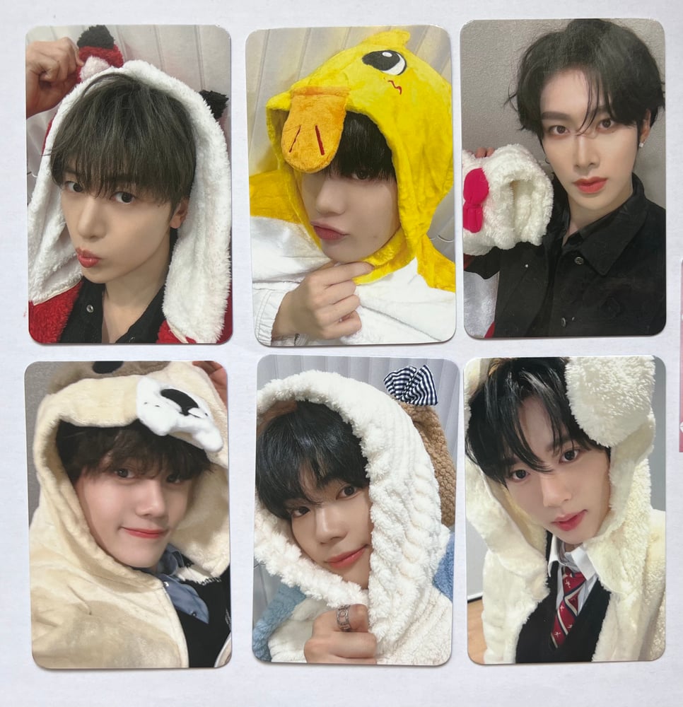Image of ZEROBASEONE ‘Blue Paradise’ Makestar Animal Pajama POB Photocard’s