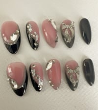 Image 1 of BLACK ELEGANCE 