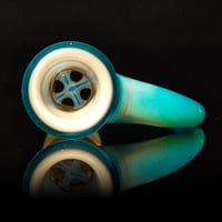 Image 4 of TRANS MARINA > DENSE WHITE SATIN / DENSE MARINA 18MM SLIDE