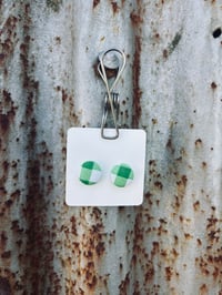 15mm - Green Gingham Button Studs