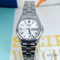 Image 2 of 1981 Seiko Silverwave Quartz Ladies' Watch (3423-0160)