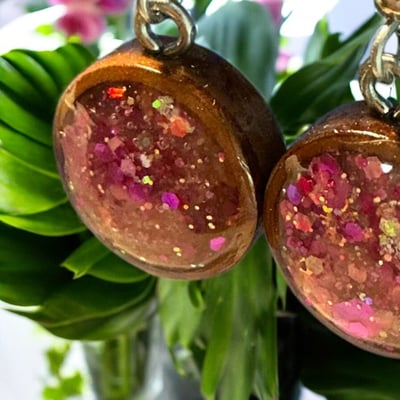 Image of Resin Dangle Earrings 
