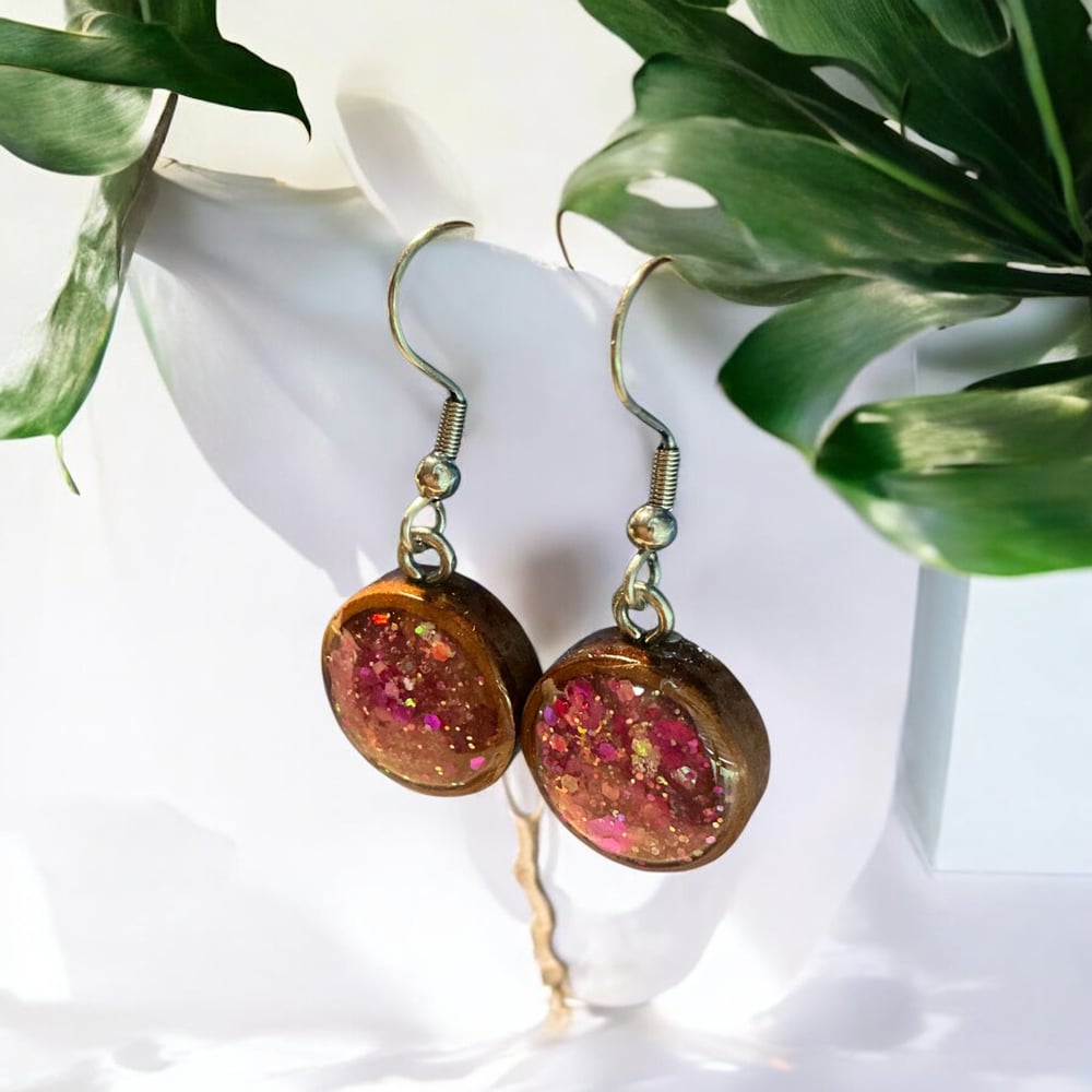 Image of Resin Dangle Earrings 