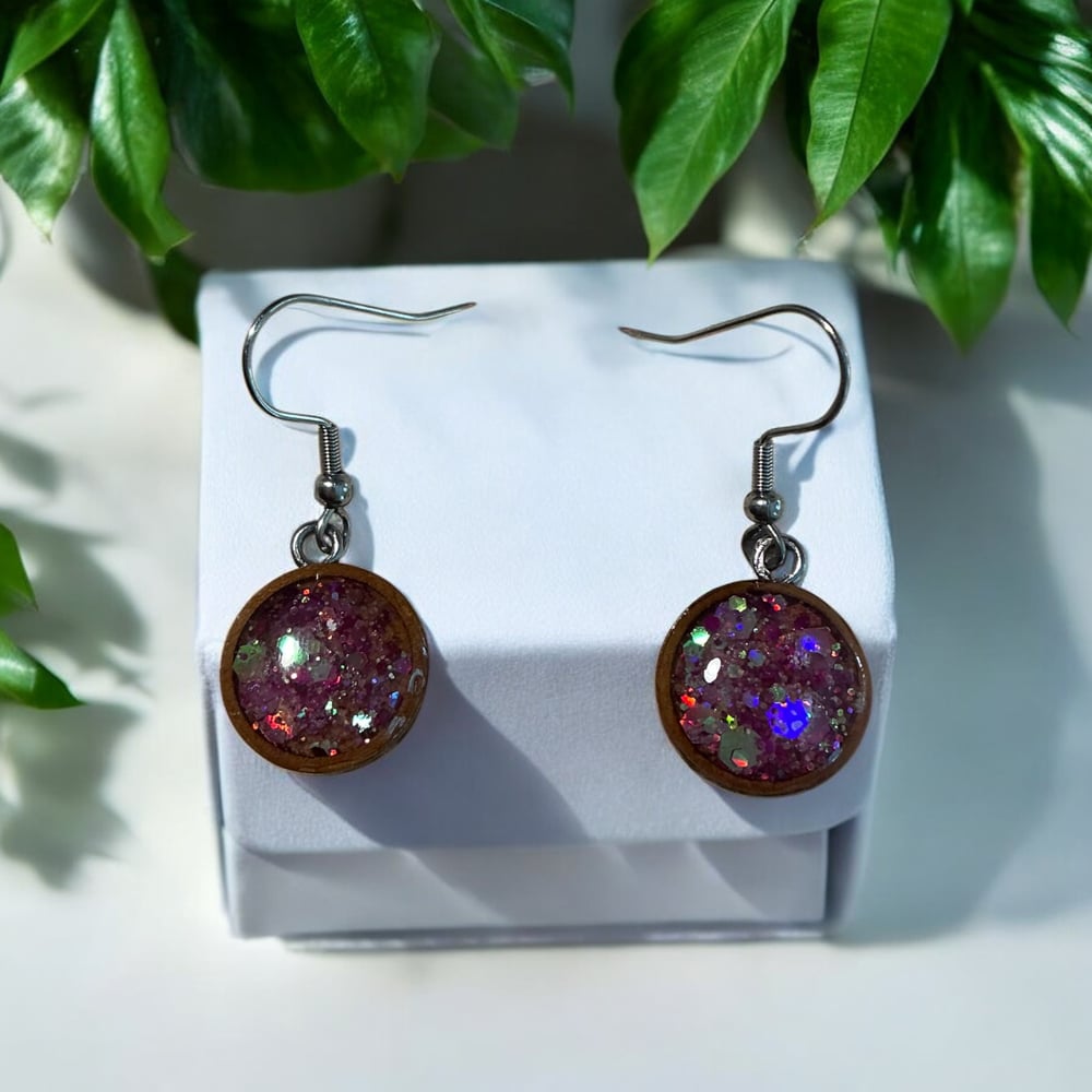 Image of Resin Dangle Earrings 