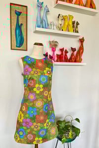 Image 2 of Yesterday Mini in Far out Flowers green