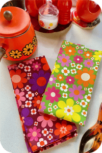 Image 1 of Groovy Tea towels Still sunny pack